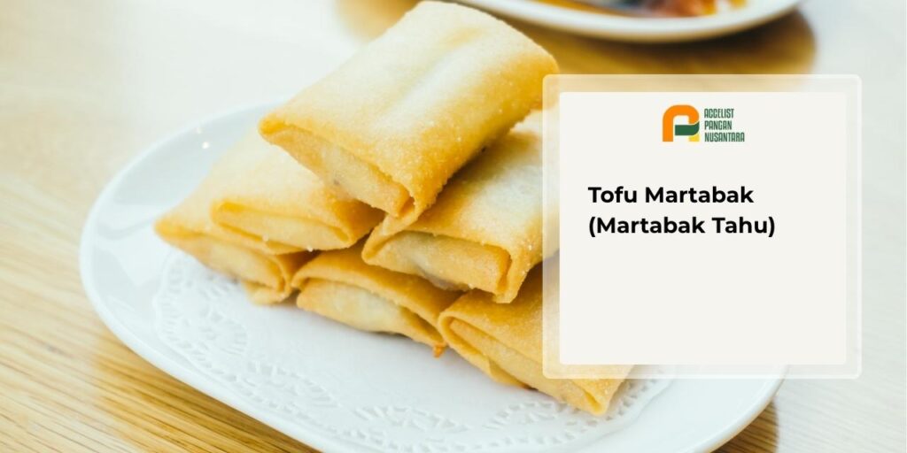 several tofu martabak (martabak tahu) served on a small plate.