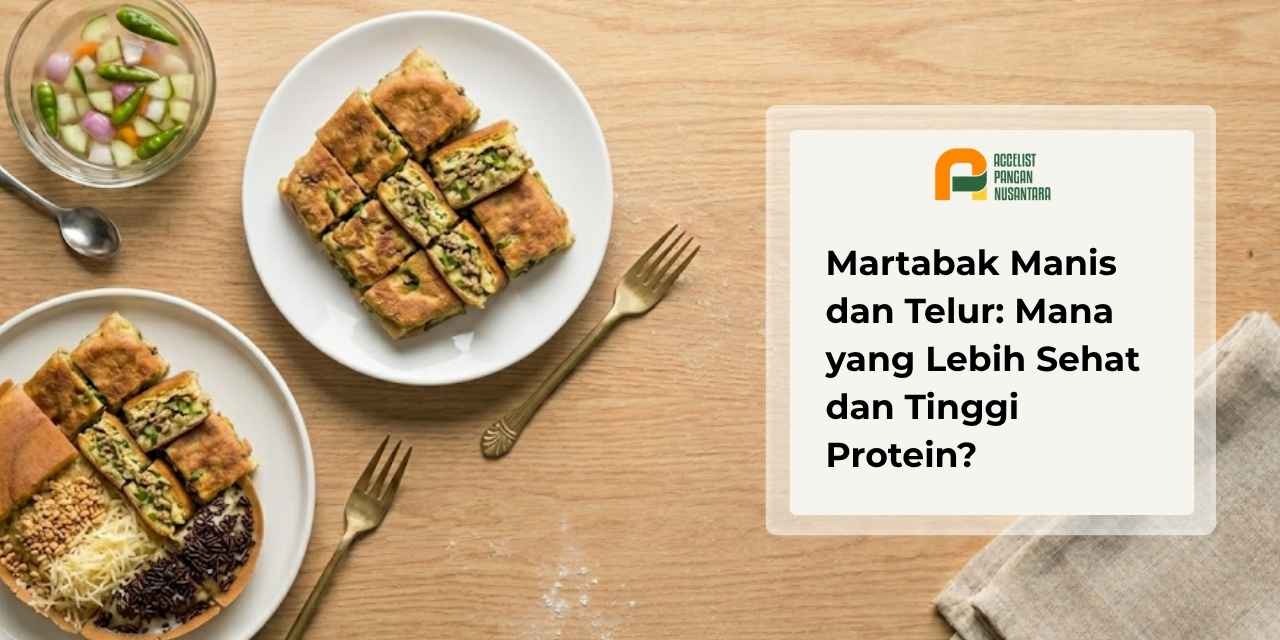 martabak manis dan telur tersaji di atas meja