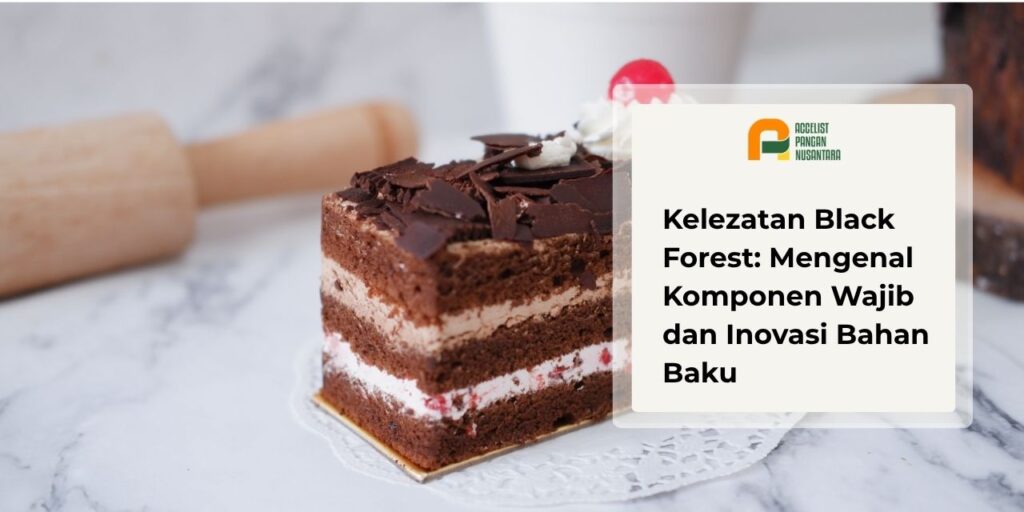Potongan kue Black Forest autentik dengan lapisan krim kocok, ceri hitam, dan serutan cokelat.