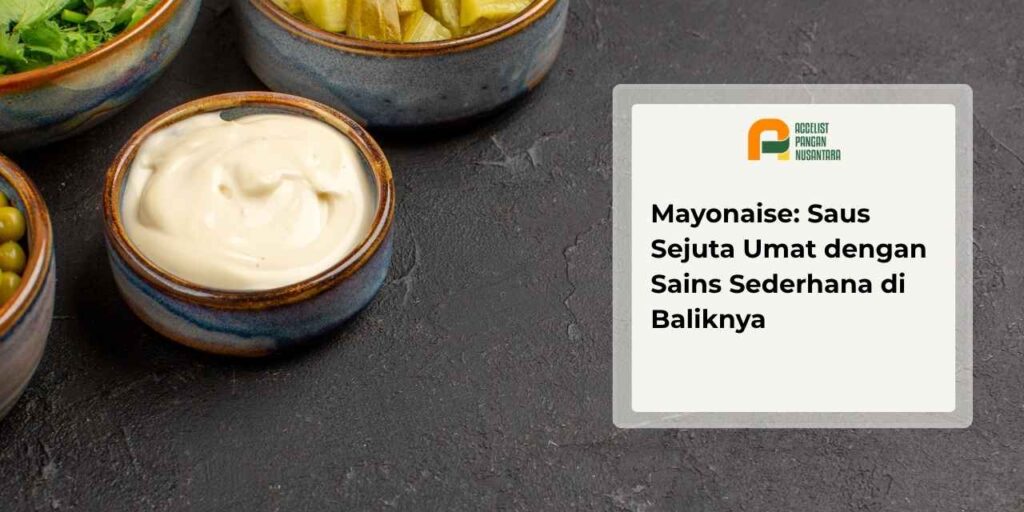 Mayonaise saus krim kental dalam mangkuk saji