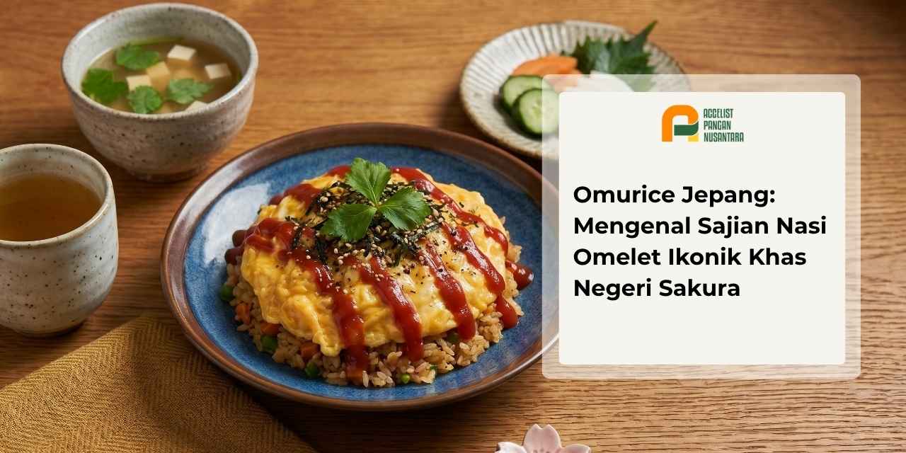 omurice Jepang dengan omelet lembut disiram saus tomat di atas nasi goreng